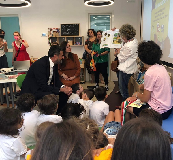 Sezione Ragazzi Biblioteca De Gemmis Bari Decaro
