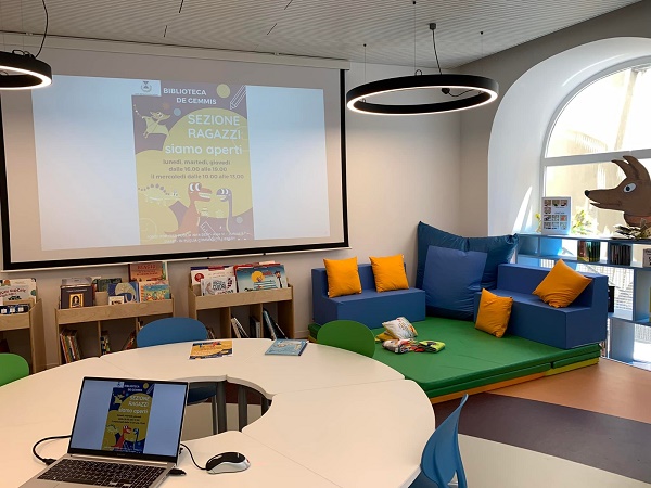 Sezione Ragazzi Biblioteca De Gemmis Bari sala
